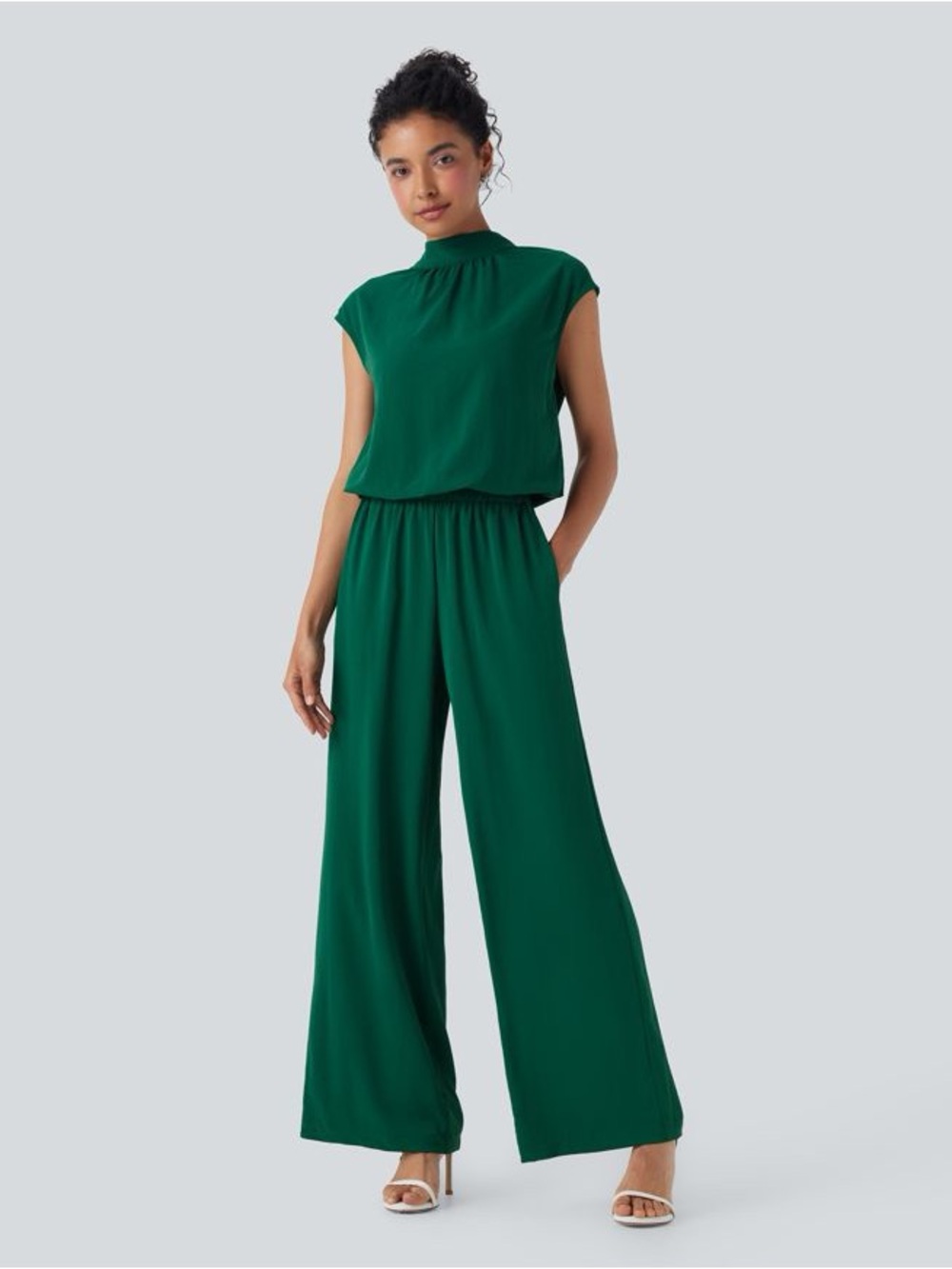 HALARA NWT Mock Neck Sleeveless Wide-Leg Jumpsuit in Emerald Green
